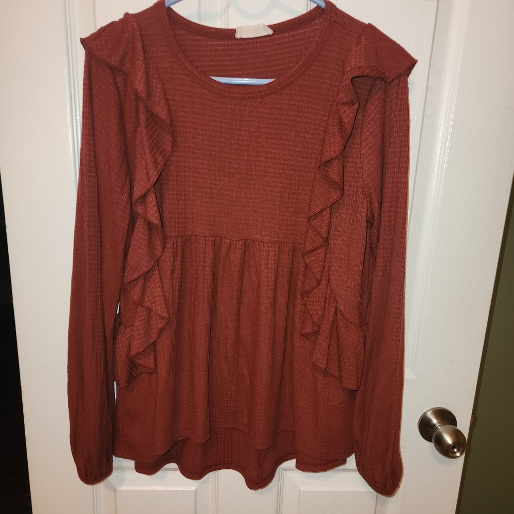 Altar'd state long sleeve top small